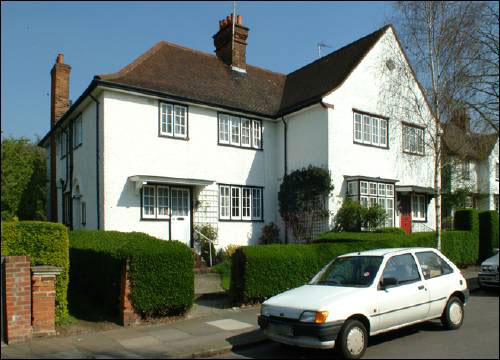 058 Hampstead Way